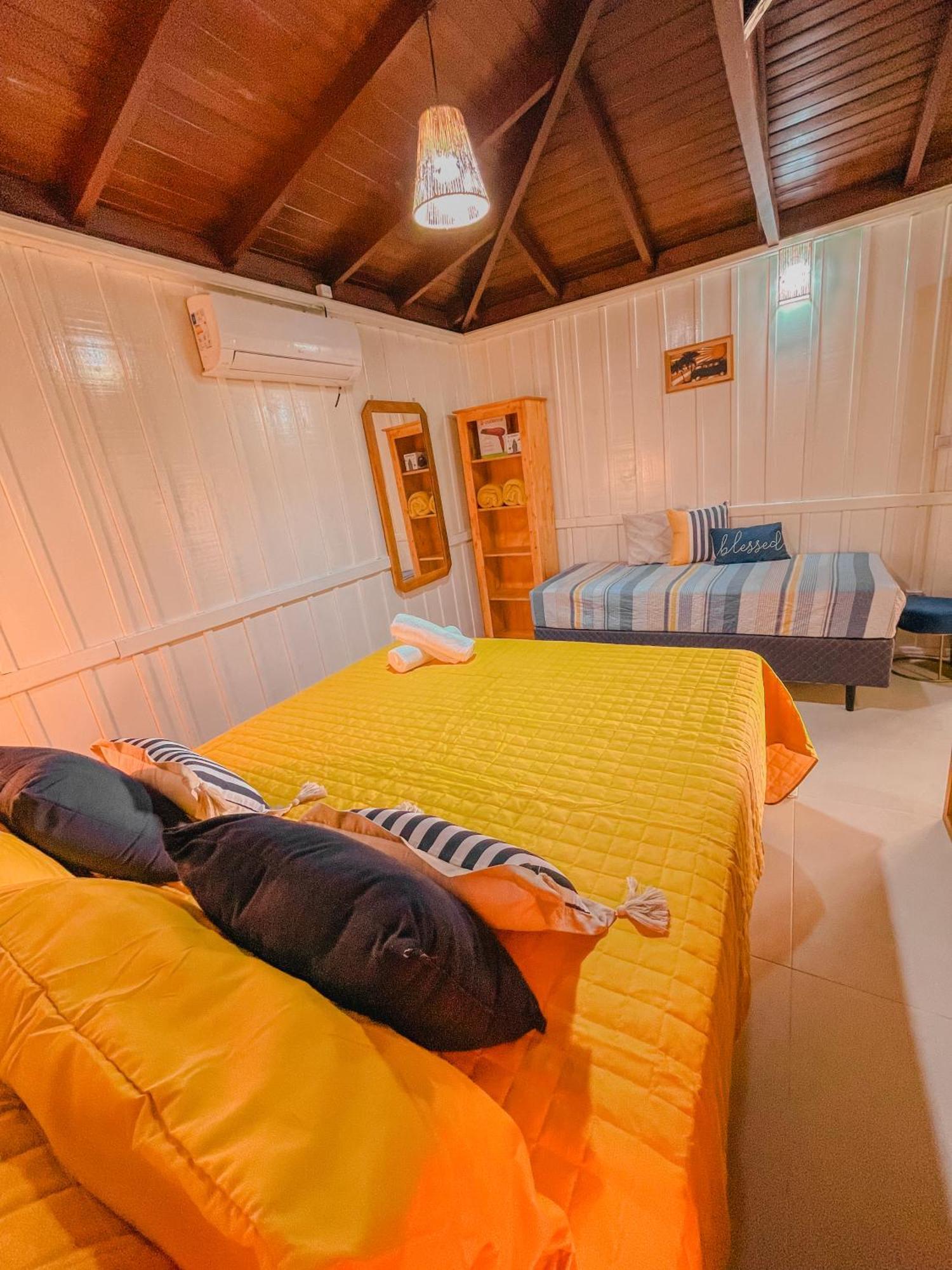Shangri La Casas E Holiday home *