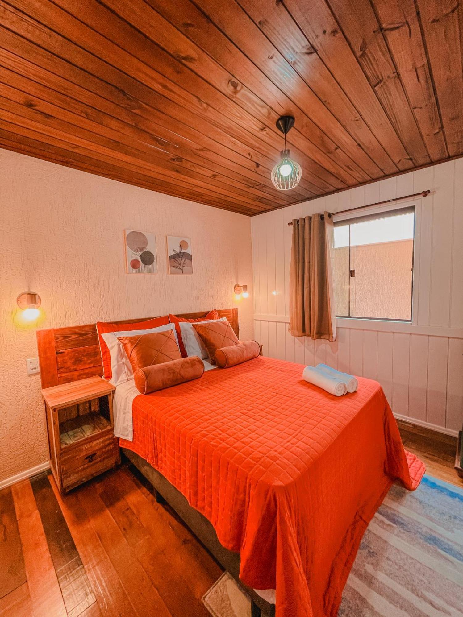 Shangri La Casas E